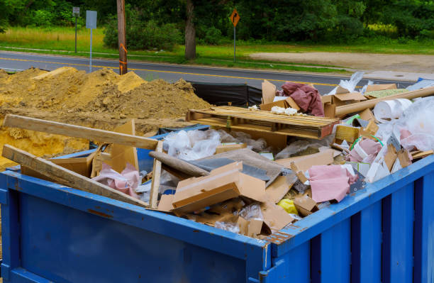Best Commercial Junk Removal  in Comstock Northwest, MI